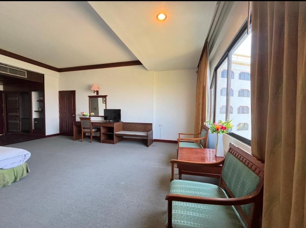 Royal Mekong Riverside Hotel ノーンカーイ エクステリア 写真