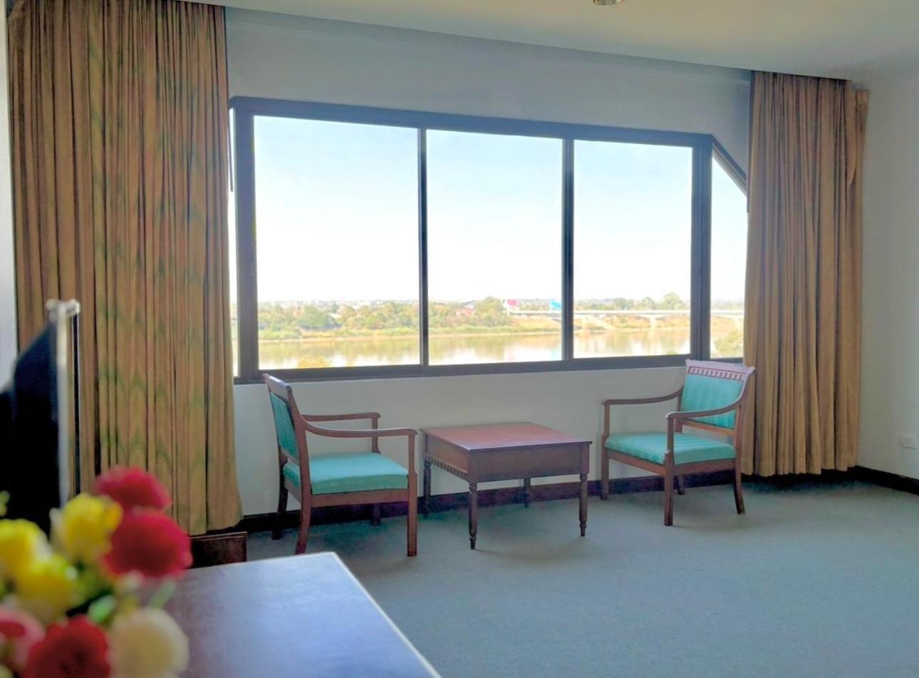 Royal Mekong Riverside Hotel ノーンカーイ エクステリア 写真