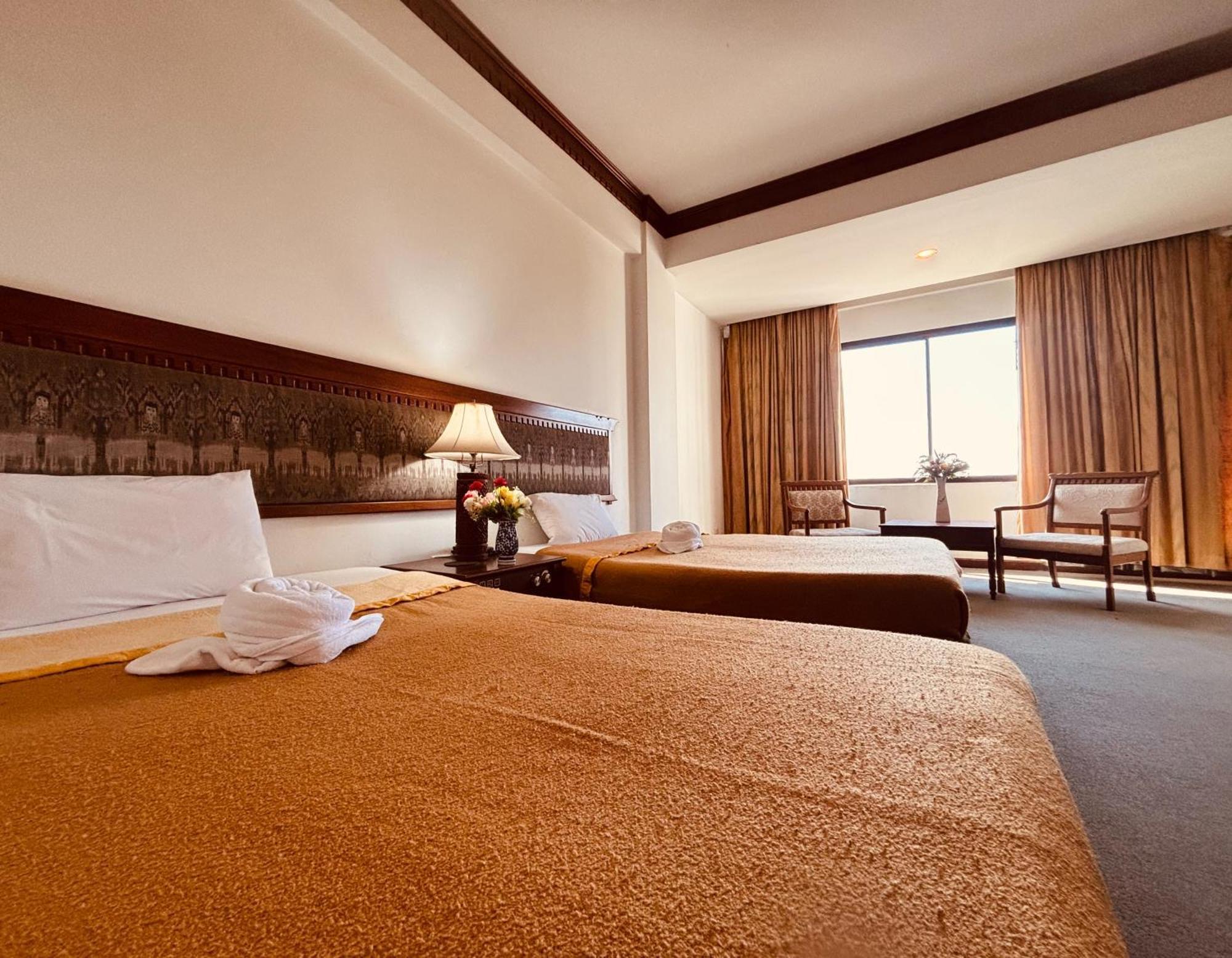 Royal Mekong Riverside Hotel ノーンカーイ エクステリア 写真